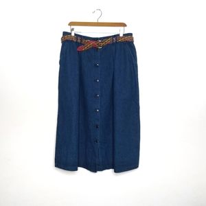 Vintage Chic denim skirt w/braided belt size 20